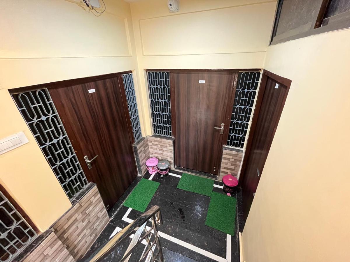 Guest house Baba Vishwanath Residency *