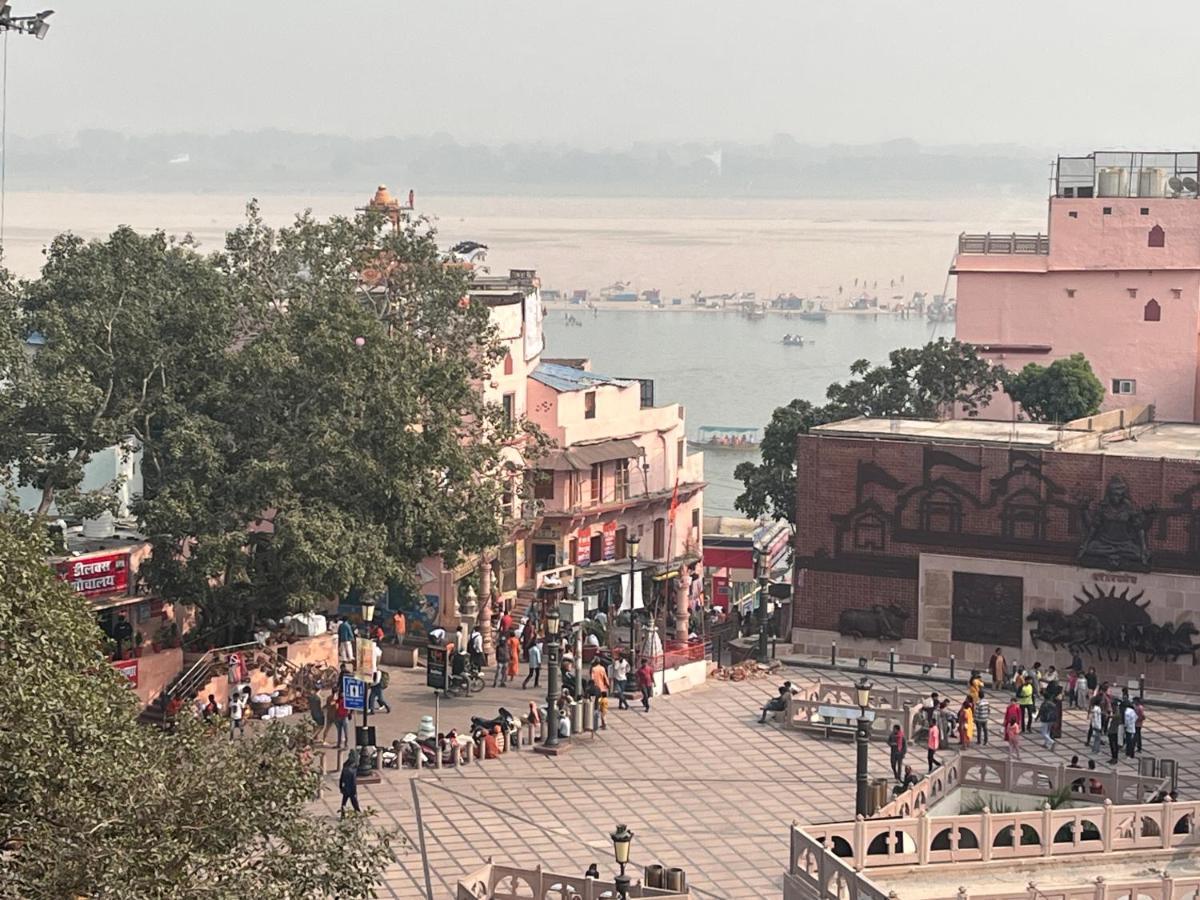 Baba Vishwanath Residency Guest house